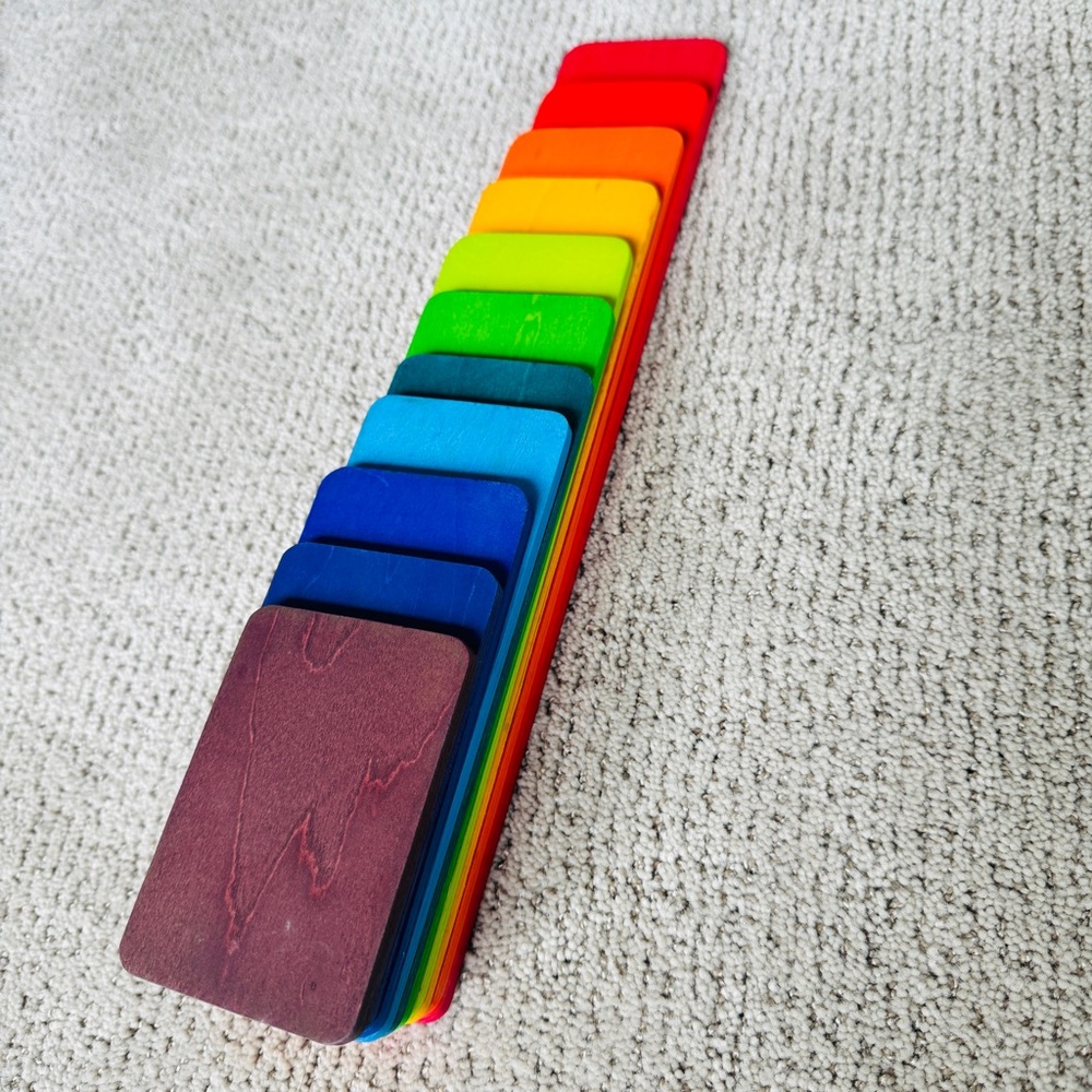 Wooden puzzles/home decor/children's toys